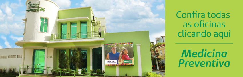 Banner com uma foto da fachada da Medicina Preventiva do lado esquerdo e o texto "Confira todas as oficinas clicando aqui" do lado direito