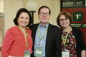 Presidente da Unimed Fortaleza, Dr. João Borges, e convidadas