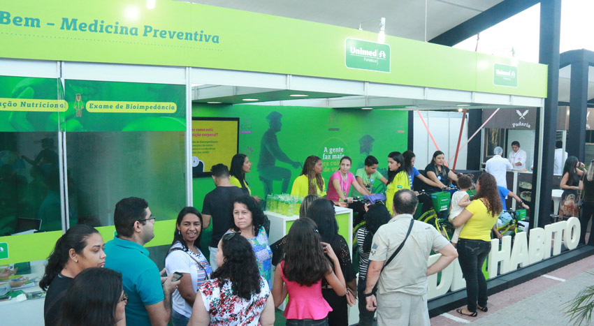 Stand completo da Unimed Fortaleza no Cosutme Saudvel 2017