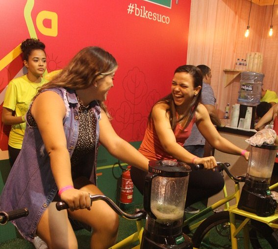 BikeSuco: ao da Unimed Fortaleza  sucesso no Festival Costume Saudvel