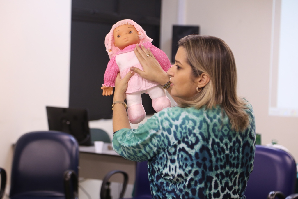 Aleitamento materno  abordado no Dia de Mama da Unimed Fortaleza