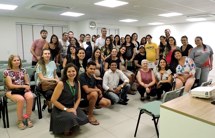 Gestantes se renem para tirar dvidas em uma roda de conversa