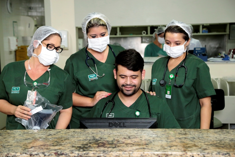 Equipe de fisioterapia do Hospital Unimed muda fluxos para melhor atender pacientes com Covid-19