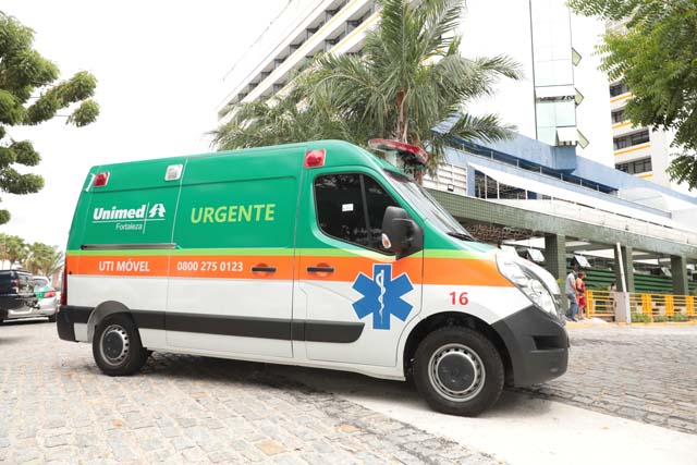 Unimed Fortaleza adquire novas ambulncias com biodesinfeco